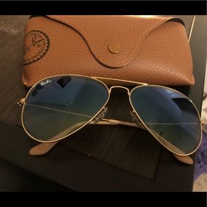 Ray ban aviator sunglasses